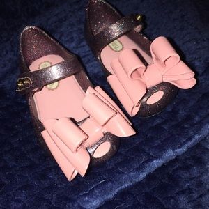 Vickie’s Shoes. 💥💥💥Pending💥💥💥